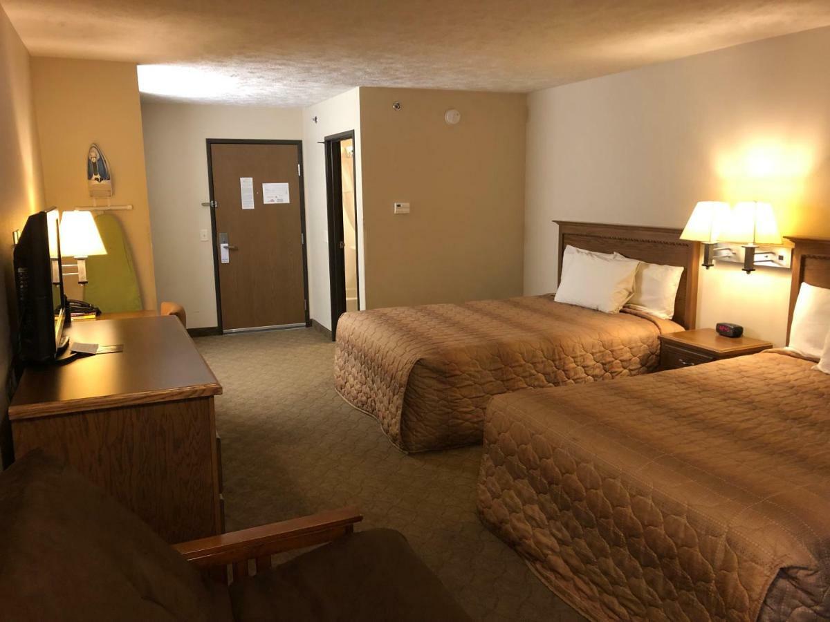 Shenandoah Inn & Suites Εξωτερικό φωτογραφία