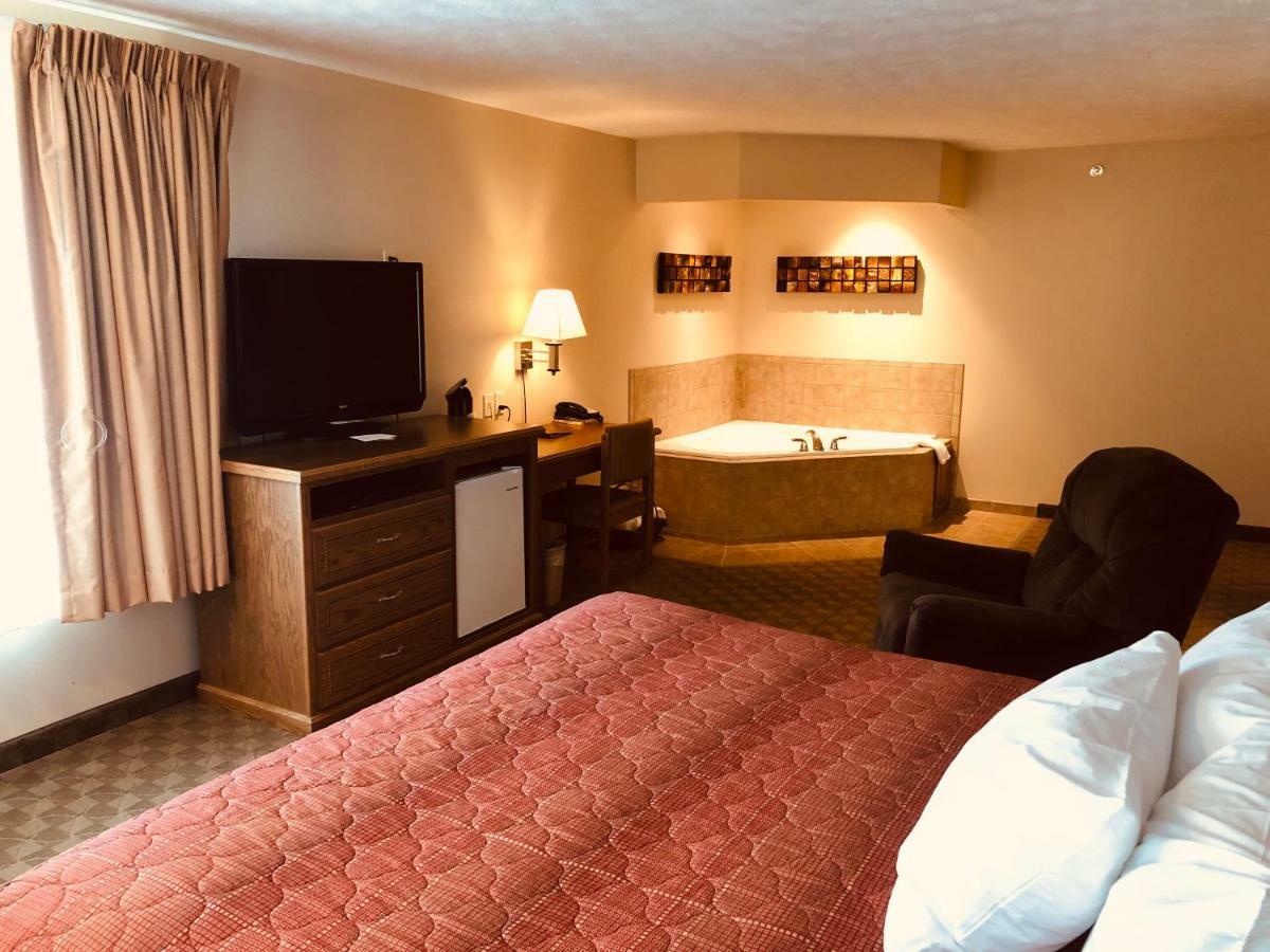 Shenandoah Inn & Suites Εξωτερικό φωτογραφία