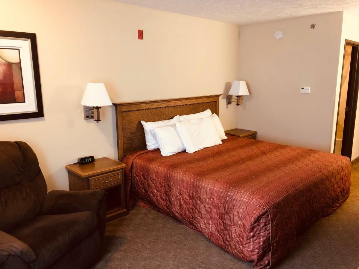 Shenandoah Inn & Suites Εξωτερικό φωτογραφία