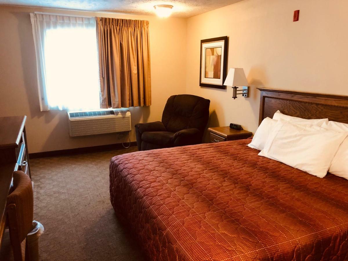 Shenandoah Inn & Suites Εξωτερικό φωτογραφία