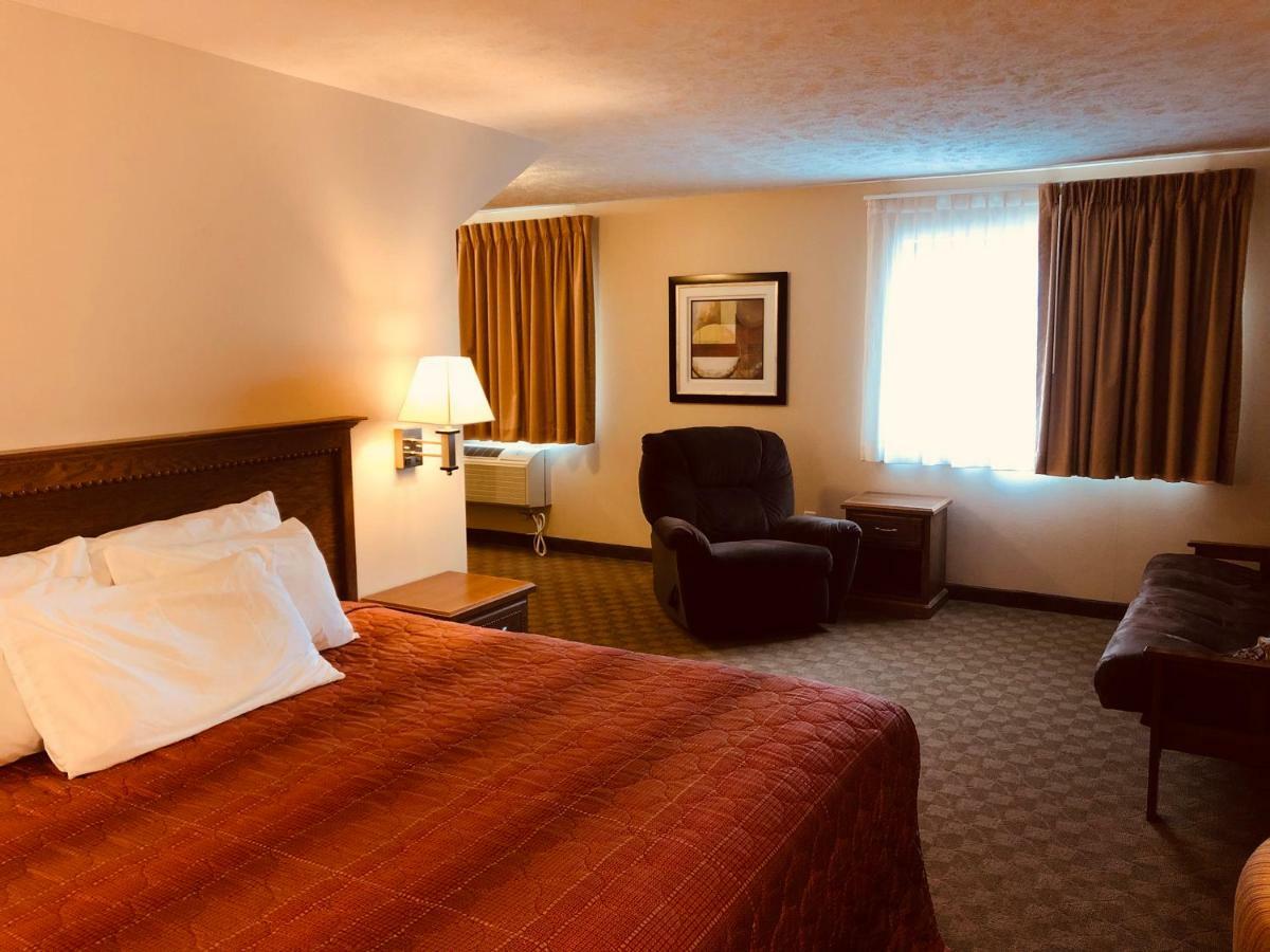 Shenandoah Inn & Suites Εξωτερικό φωτογραφία