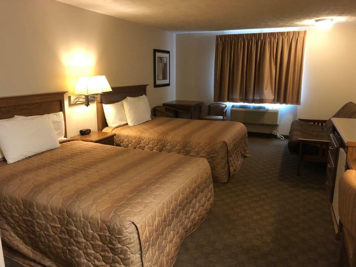 Shenandoah Inn & Suites Εξωτερικό φωτογραφία